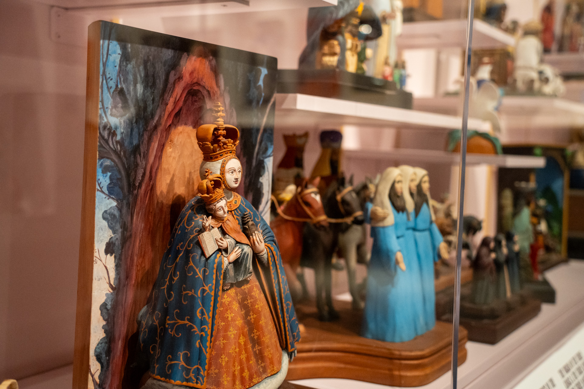 Art of Devotion: The Santos de Palo Tradition of Puerto Rico