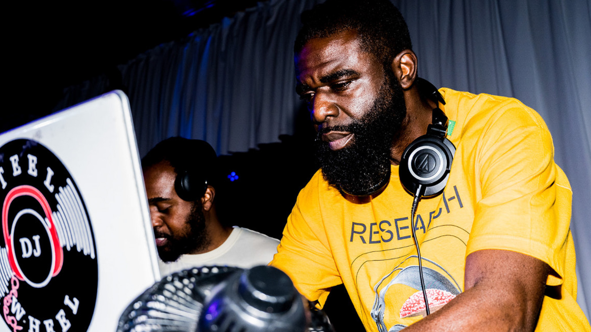 DJ performing at Su Casa event