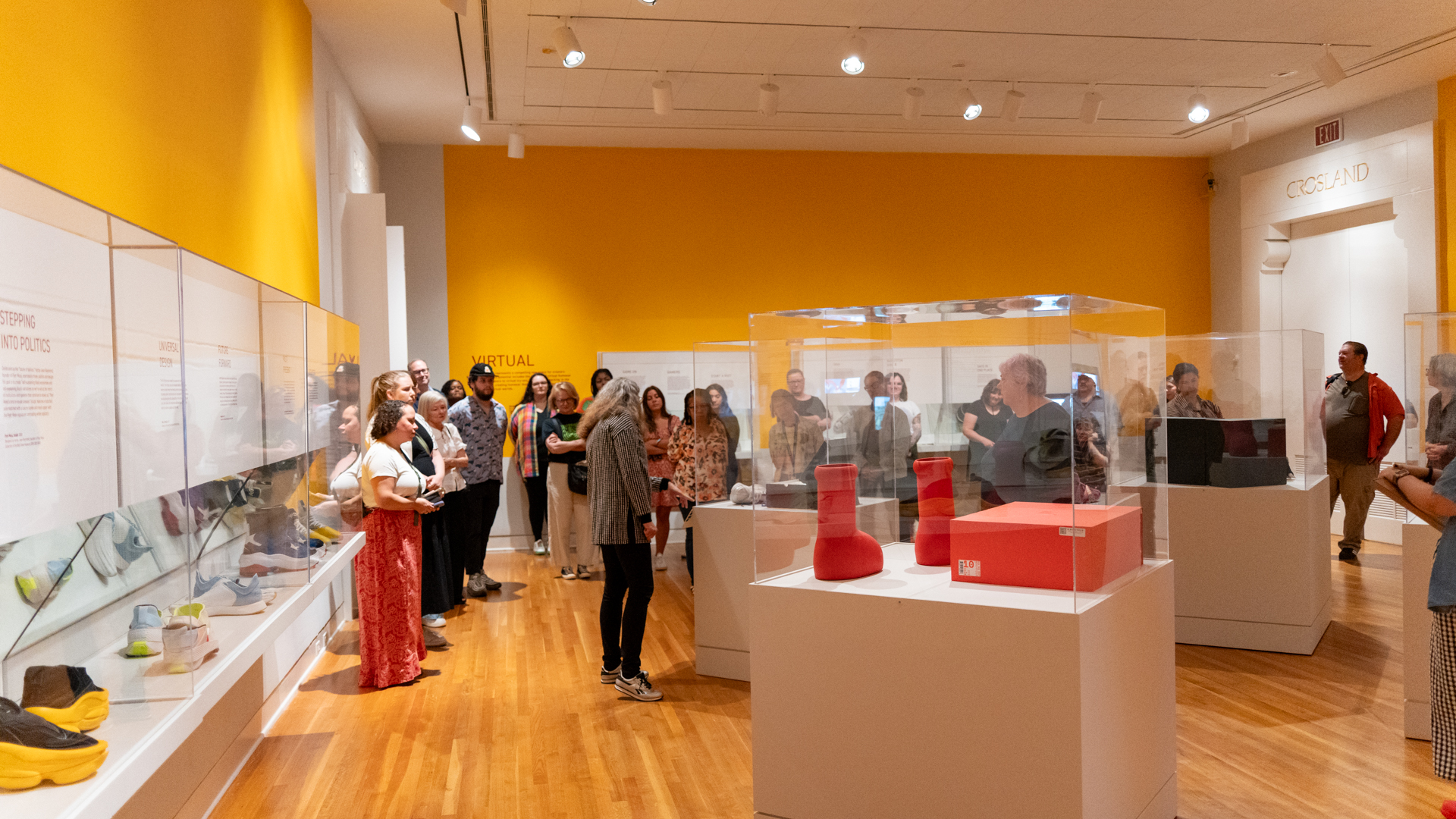 Group of people being led on a tour by Rebecca Elliot